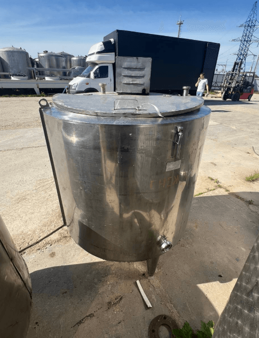 Емкость ОЗУ-630л инв.12729