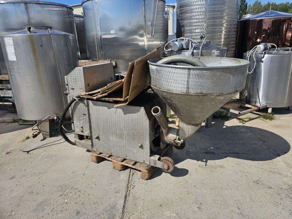 Измельчитель Я3-ФИБ инв.12901