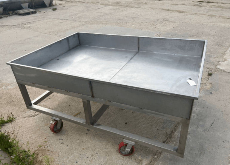 Ванна на колесах 440л инв.12956