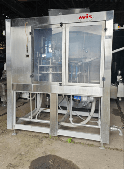 Розлив молока в ПЭТ AVIS инв.11689