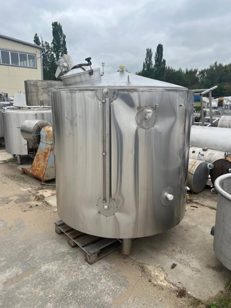 Емкость 2,2 куба инв.12982