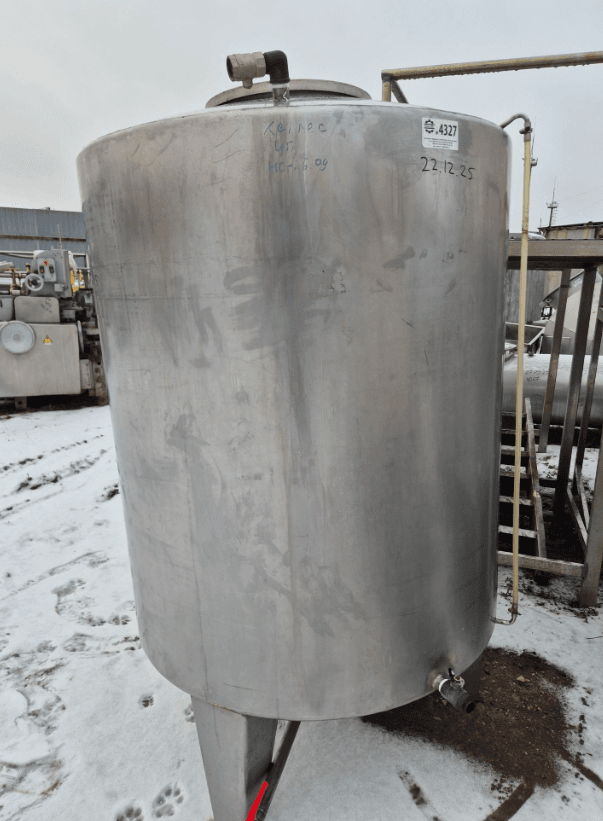 Емкости нержавеющие 1 куб.м е.4342