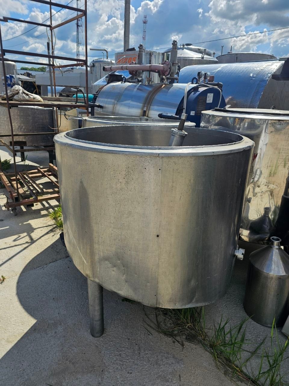 Емкость ВН-600 инв.12060