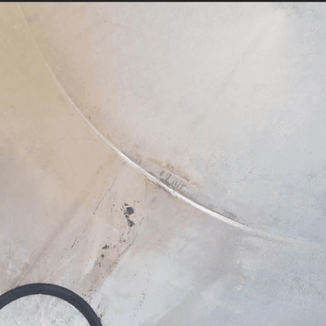 Емкость 12 куб.м.  с термоизоляцией.