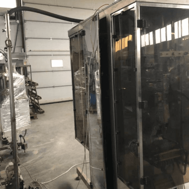 Розлив молочных продуктов в пакет SBi-150F инв.6308