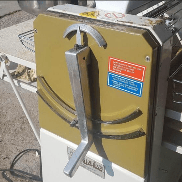 Машина тестораскаточная для слоеного теста Sottoriva SPT/0, пр-во Италия