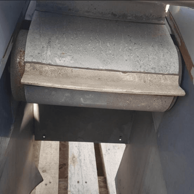 Элеватор подачи пробки пробки в бункер ориентатора, высота подъема 2,7 метра