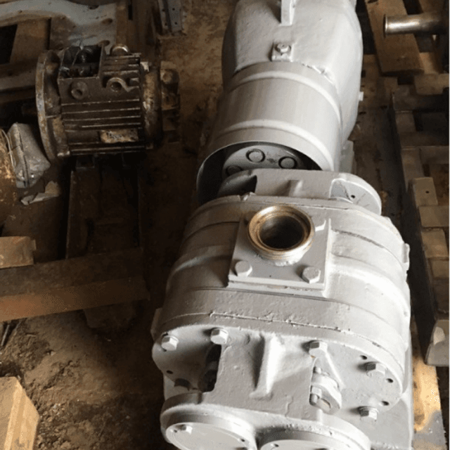 Насос роторный 20тонн