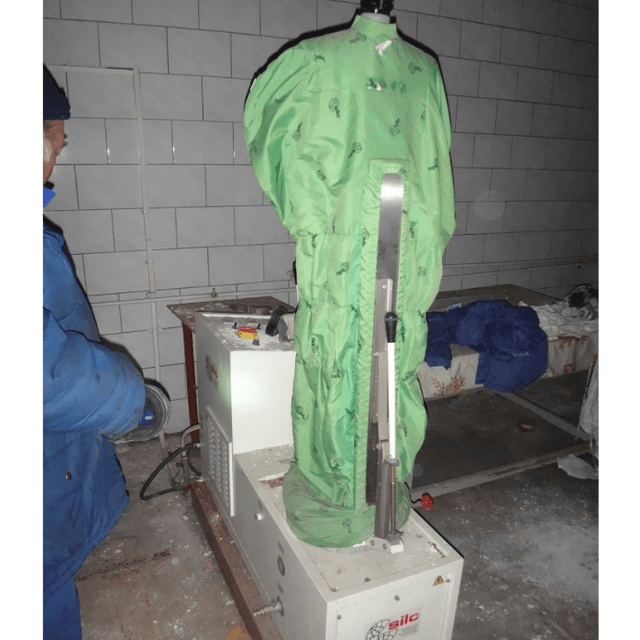 Сушилка SM12E с гладильным манекеном Silc