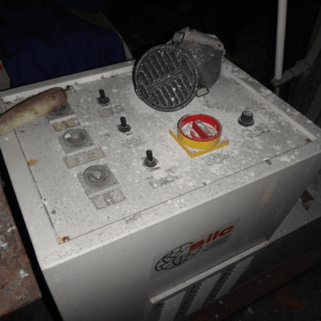 Сушилка SM12E с гладильным манекеном Silc