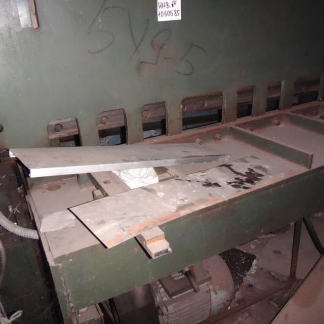 ножницы гильотинные НК3418