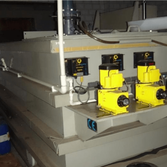 Машина очистки сточных вод