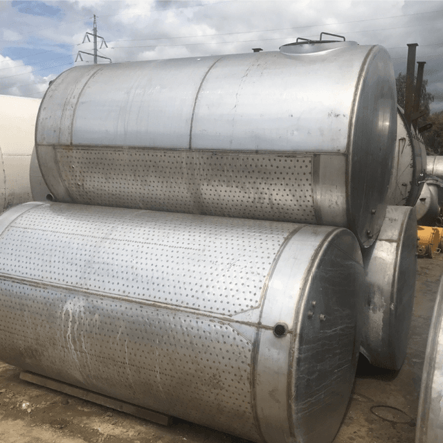 Емкость 3000л нерж с рубашкой
