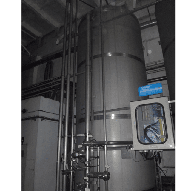 Емкость напорная нерж. 12 кубов