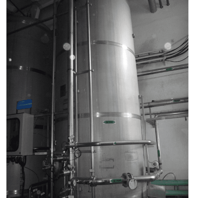 Емкость напорная нерж. 12 кубов