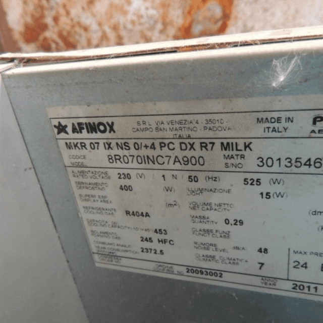 Молокомат с автоматом выдачи бутылок инв.5820