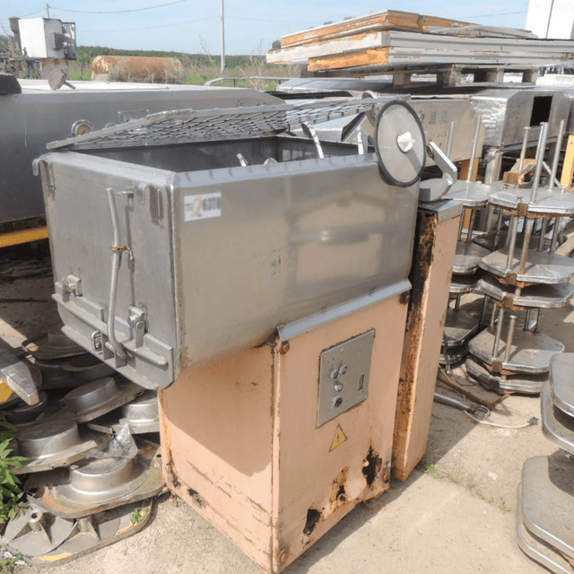 Фаршемешалка спирального типа МШ-1 150 л. инв.6378