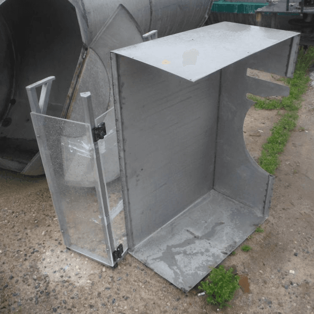 Полуавтомат розлива газированных напитков в ПЭТ