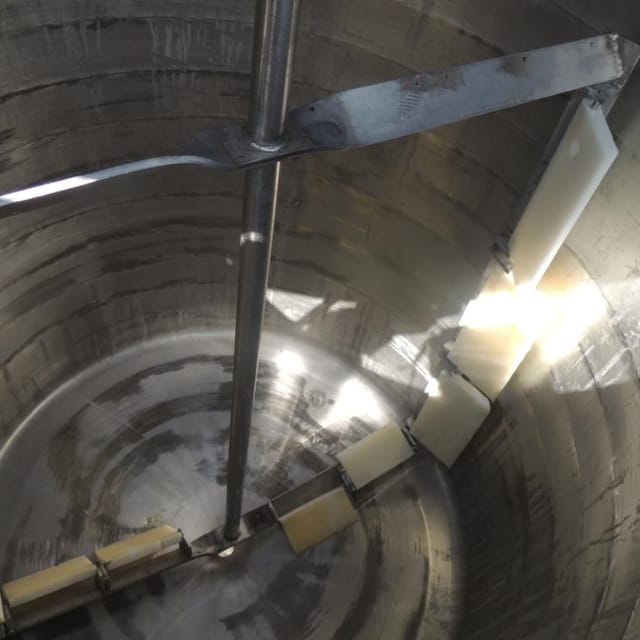 Емкость 500л с рубашкой, мешалкой инв.5629