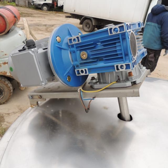 Емкость ВН 600 инв.7947