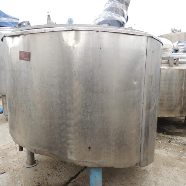 Емкость ОПА 600 с пропеллерной мешалкой. инв.2448