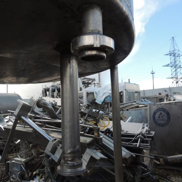 Одностенная 600л .на ножках инв.226