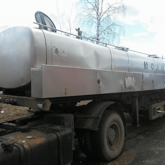 Цистерна 16м3 4-х секционная на раме