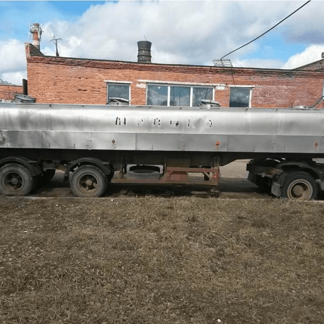 Цистерна 16м3 4-х секционная на раме