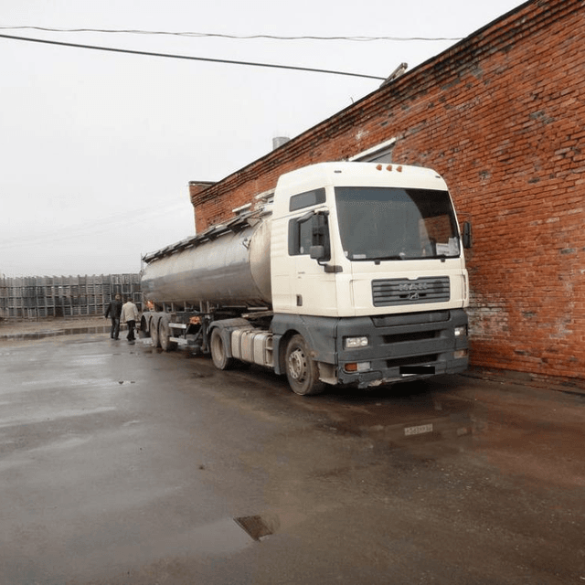 Молоковоз 30 т. в комплекте с тягачом MAN