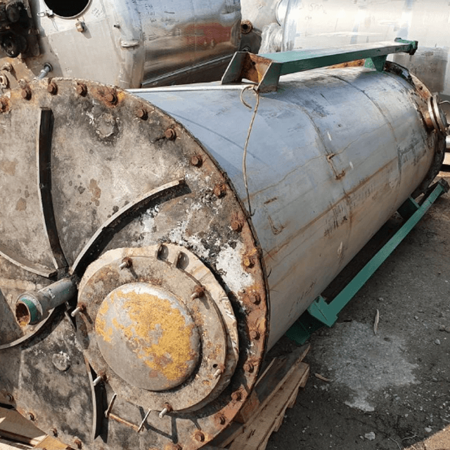 Фильтр насыпной, объем 2,5 куб.м