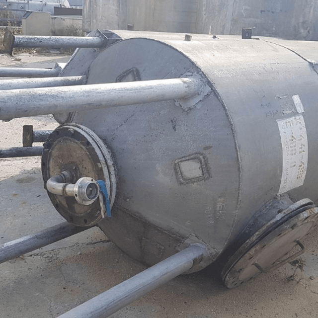 Емкость 3,6 куб.м. коническое дно