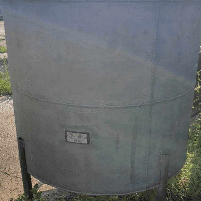 Емкость 0,75 куб.м. плоское дно е.673