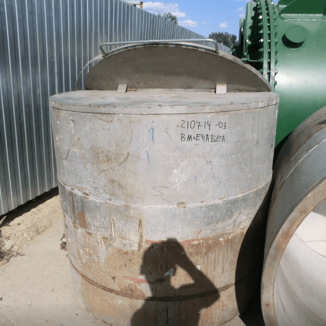 Емкость 1,3 куб.м. термос