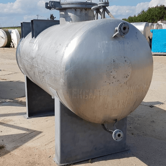 Емкость 2,3 куб.м. горизонтальная