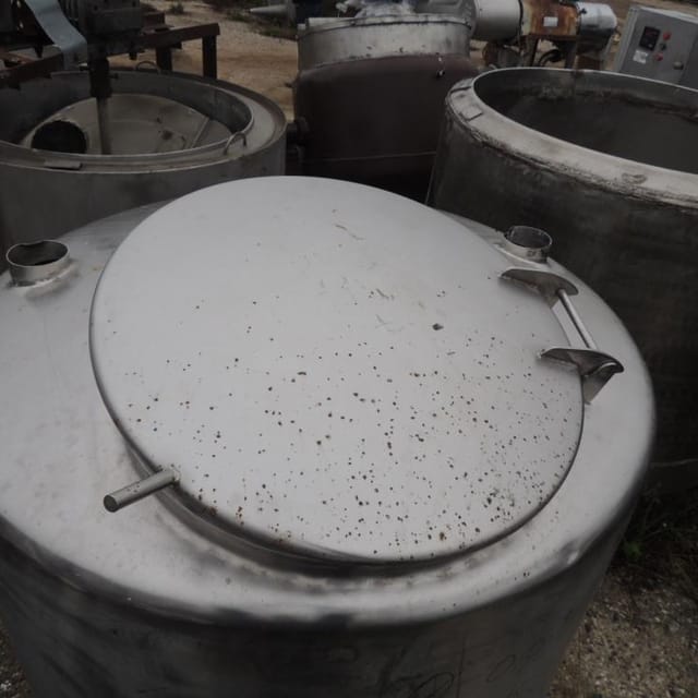 Емкость 730л одн.нерж инв.3266