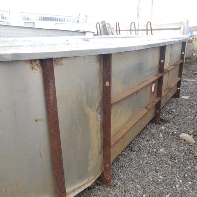 Ванна 2500л  инв.3316