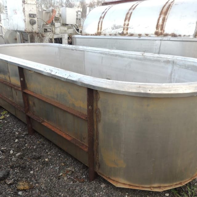 Ванна 2500л  инв.3316