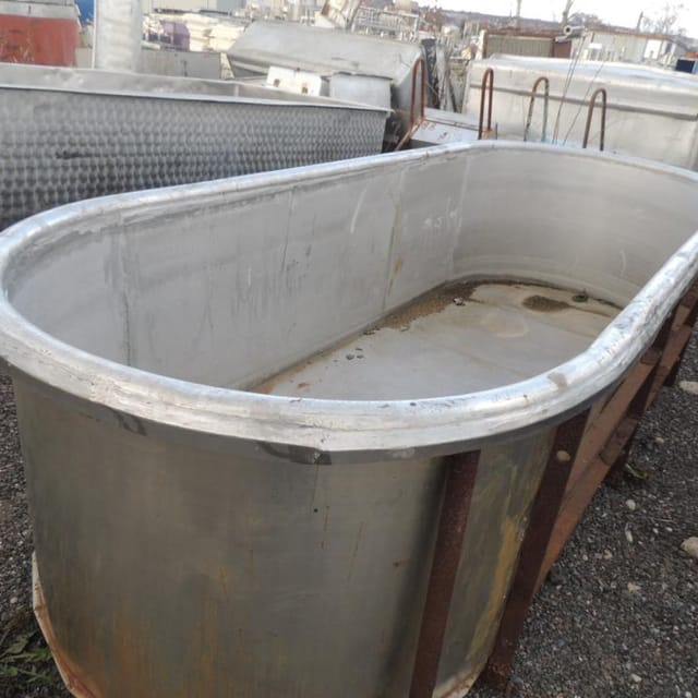 Ванна 2500л  инв.3316