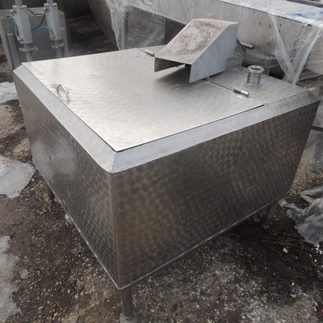 Бак квадратный 1000л инв.3407