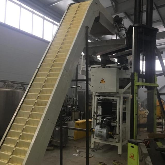 Фасовочный автомат сыпучих Таурас инв.6150