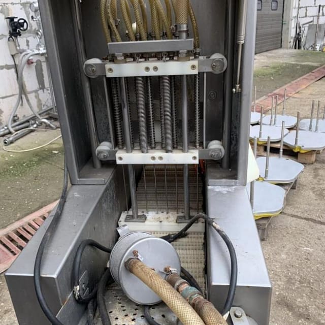 Инъектор GUNTER 500кг/час 8 игл инв.4201