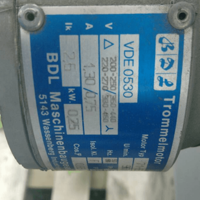 Элеватор подачи пробки пробки в бункер ориентатора, высота подъема 2,7 метра