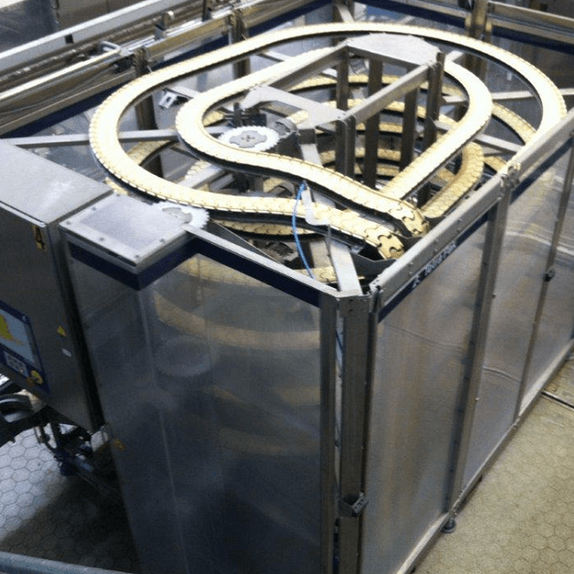 Накопитель упаковки Helix-21 спирального типа, производства Тетра Пак.