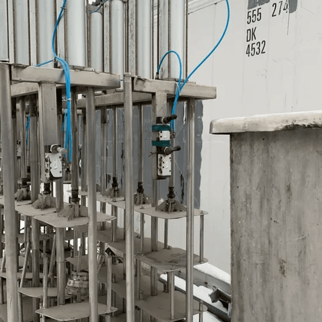 Пресс сырный Е8-ОПГ 24 головки площадки из нерж инв.9803