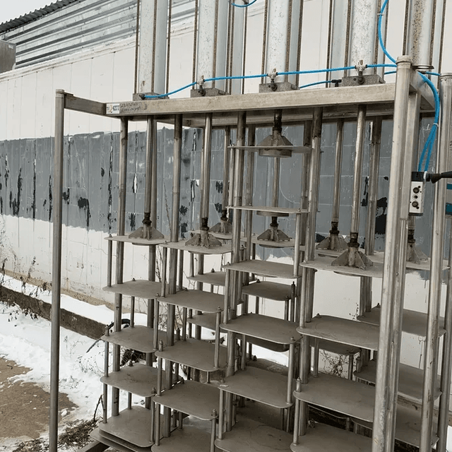 Пресс сырный Е8-ОПГ 24 головки площадки из нерж инв.9803