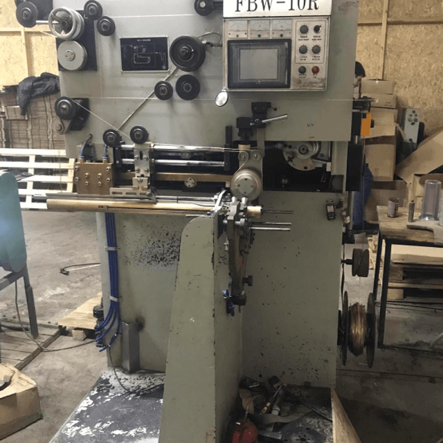 Линия производства жестяной банки под кофе