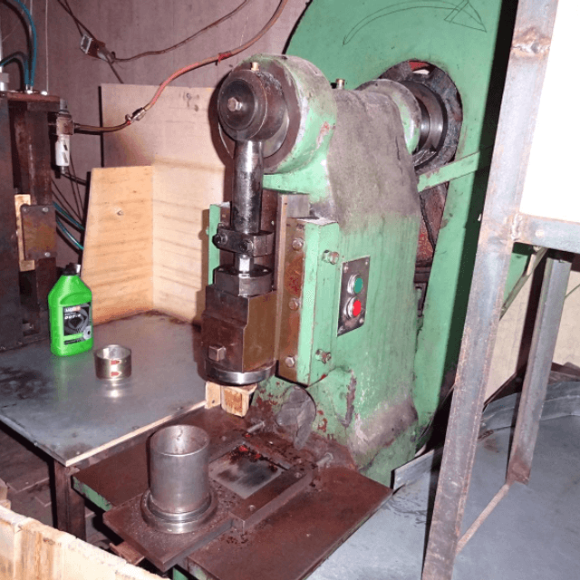 Линия производства жестяной банки под кофе