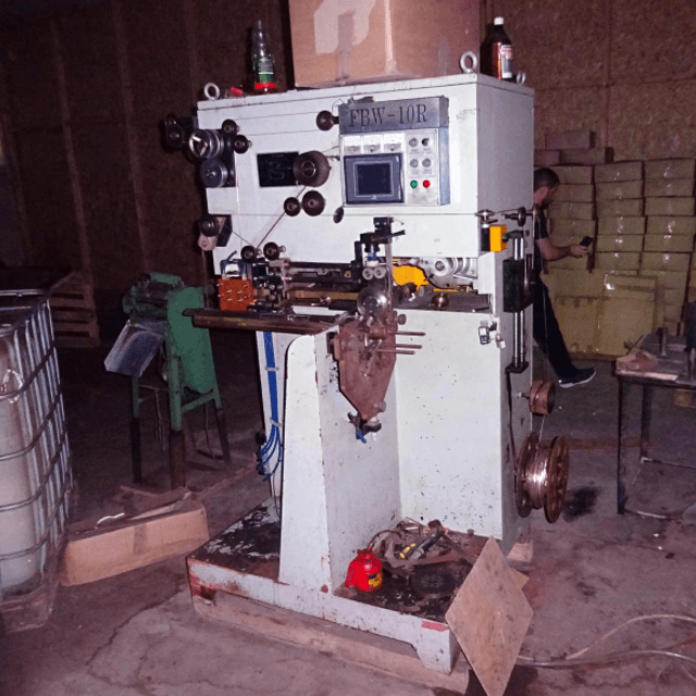 Линия производства жестяной банки под кофе