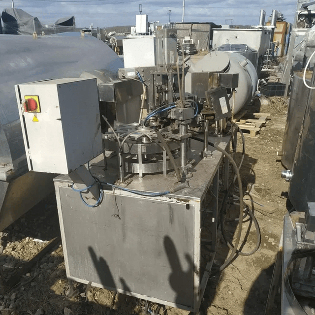 Фасовщик полуавтомат УФП-1М в Пюр Пак инв.4422