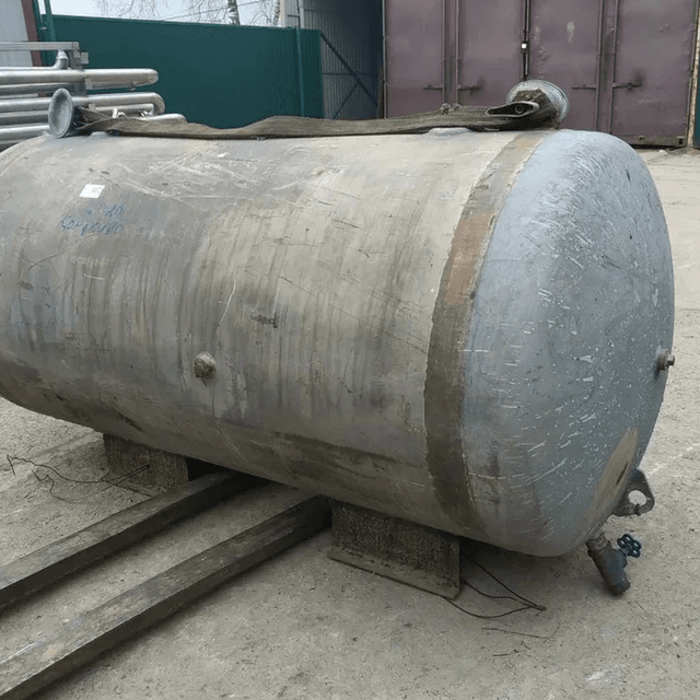 Емкость 2,5 м3 инв.4472